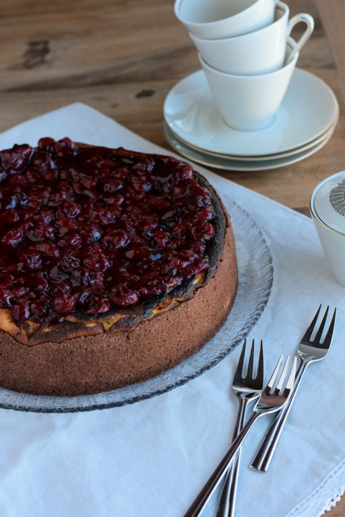 Schwarzwälder-Kirsch-Käsekuchen