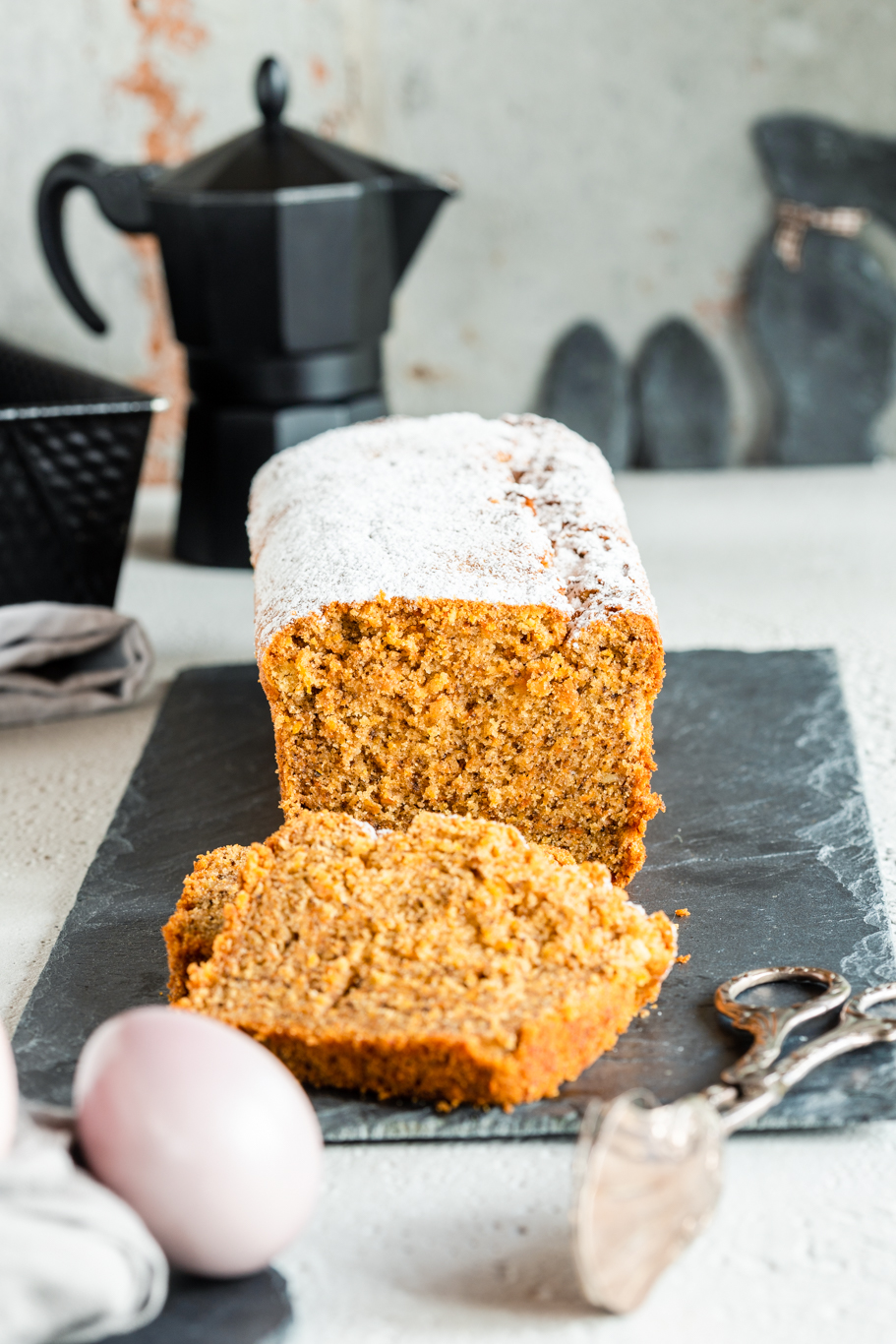 Faszinierend Kuchen Mit Walnüssen Und Eierlikör Bild