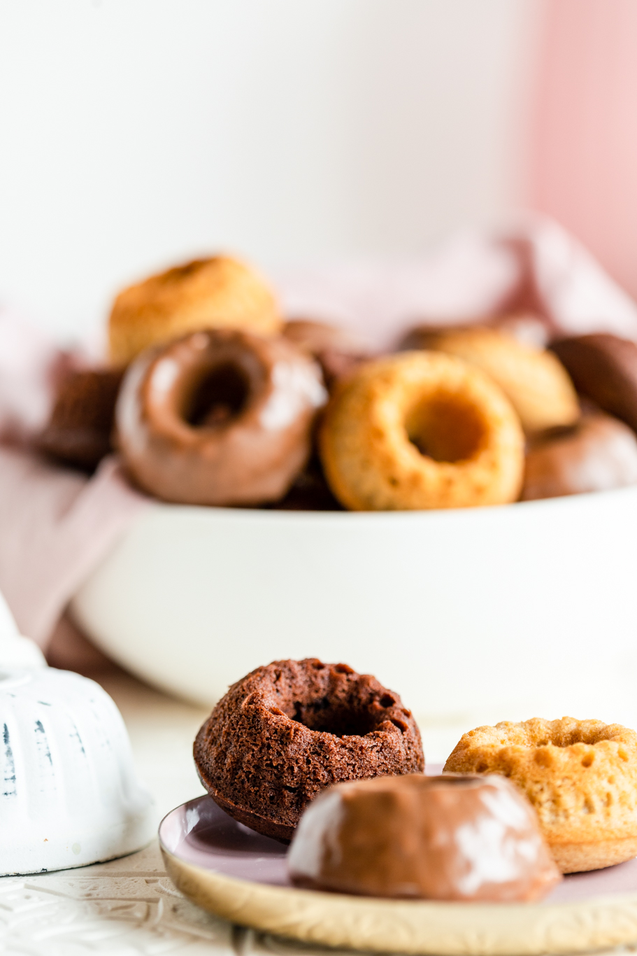 Dreierlei Mini-Gugelhupfe: Wir feiern den Tag des Gugelhupfs Dreierlei Mini-Gugelhupfe: Wir feiern den Tag des Gugelhupfs