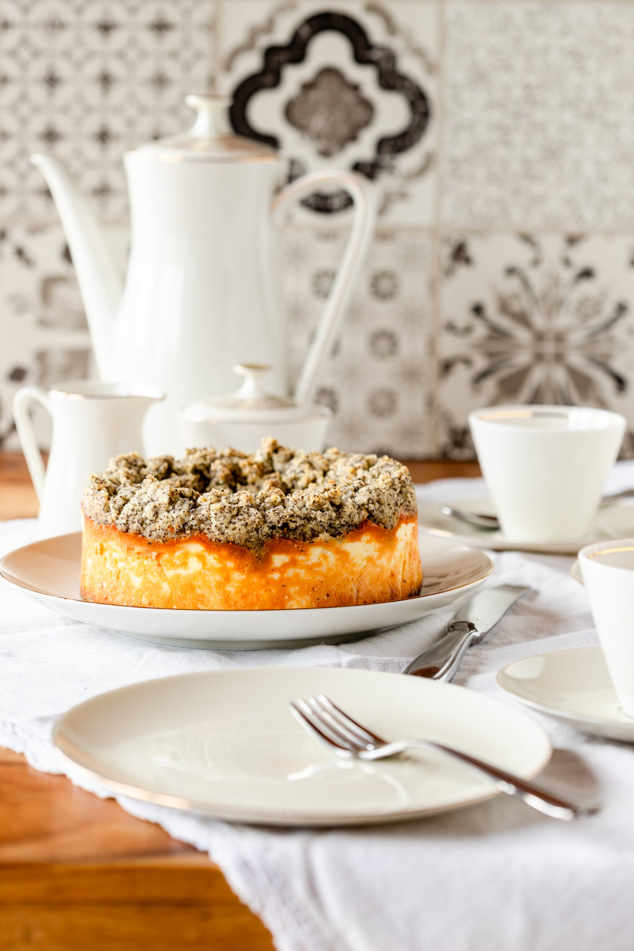 Zwetschgen-Käsekuchen mit Mohnstreuseln